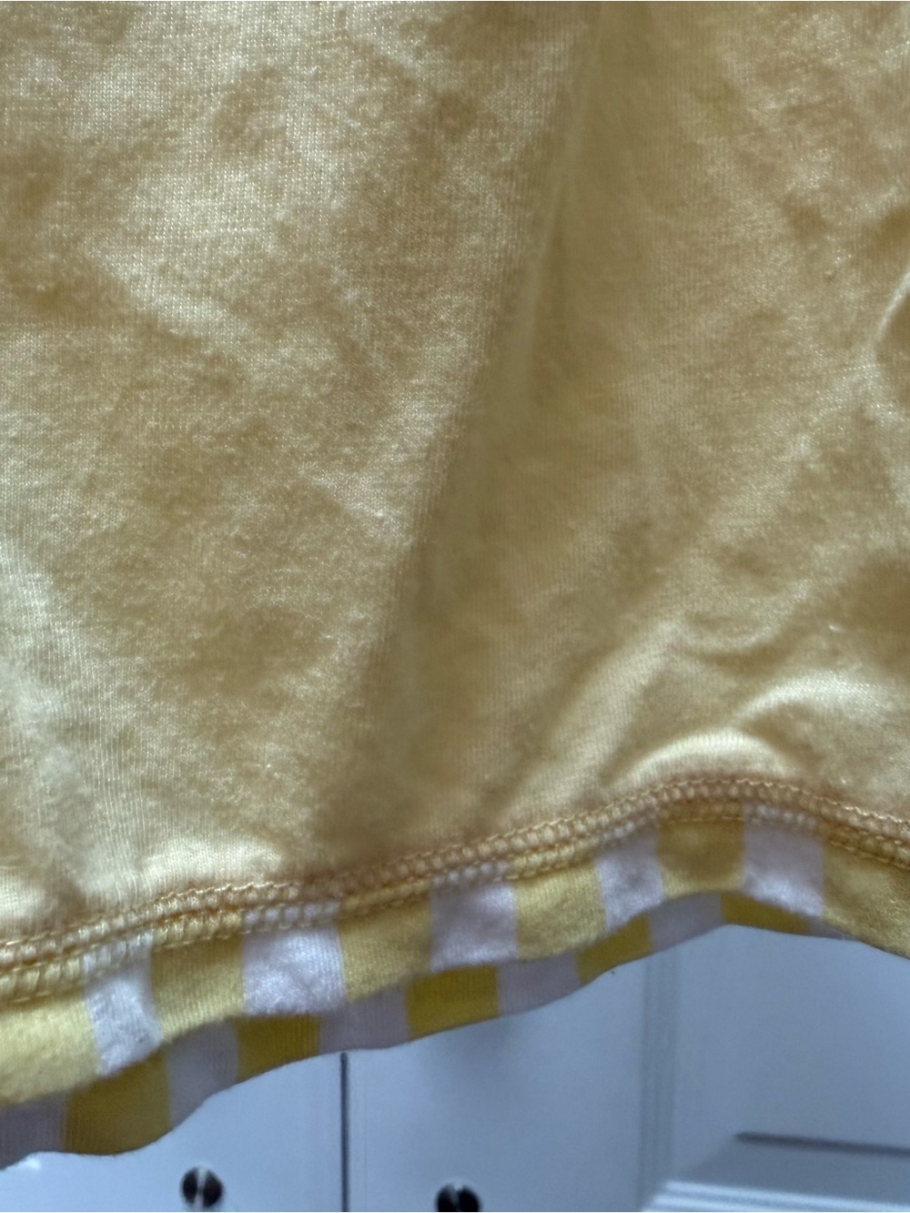 Women’s Lightweight Athletic Shorts - Pale Yellow - Picture 4 of 8
